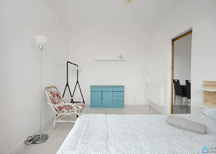 Stylowy Apartament 3city w Centrum Sopotu z Jedną Sypialnią by Noclegi Renters