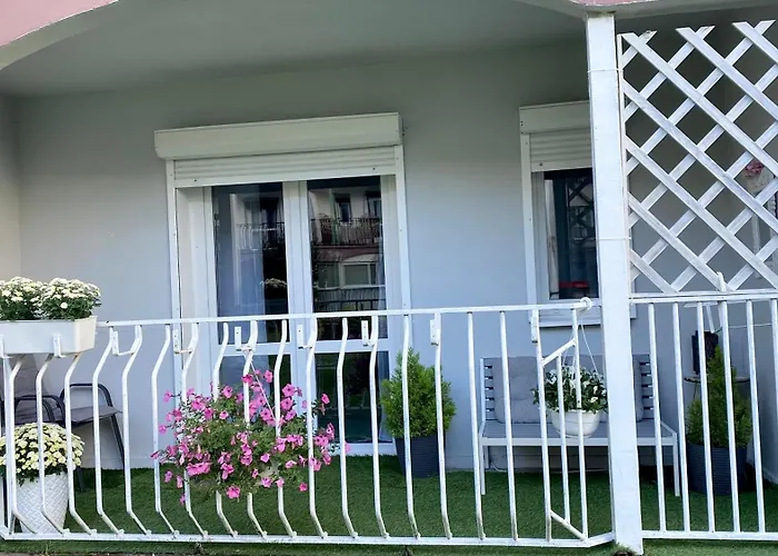 Platinum Apartment przy plaży, z parkingiem, z dużym balkonem Sopot