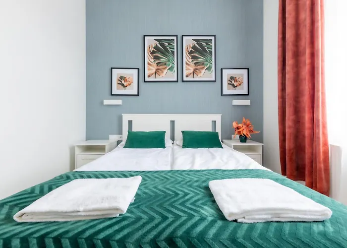 Victus Spacious Apartments In The City Center By Noclegi Renters Sopot
