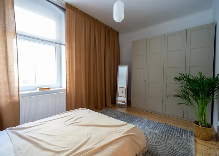 Roomsy Broniewskiego Sopot
