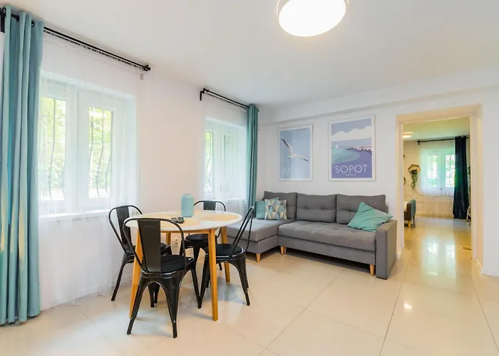 Apartament w Sopocie w przyziemiu by Grand Apartments Sopot