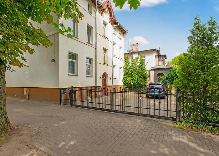 Parkowa 33Am6 - Apartament przy plaży w Sopocie z parkingiem by Lion Apartments Sopot