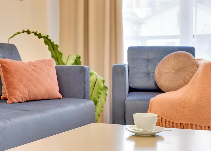 Chopina 29 - Apartamenty blisko plaży i Monte Cassino z parkingiem by Lion Apartments Sopot