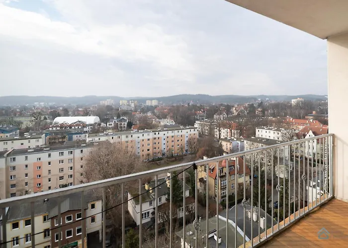 Comfortable 3City Apartment With Balcony By Noclegi Renters Sopot