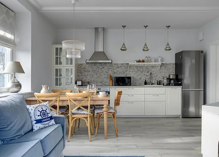 Toskania Light & Spacious Family Stay With Parking By Lion Apartments Sopot