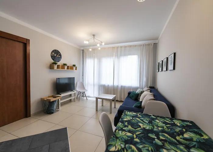 Victus Stylish Apartment With Underground Parking By Noclegi Renters Sopot