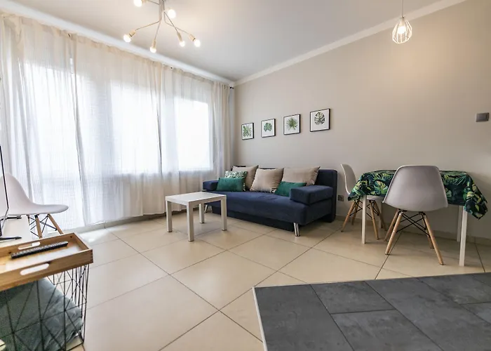 Victus Stylish Apartment With Underground Parking By Noclegi Renters Sopot