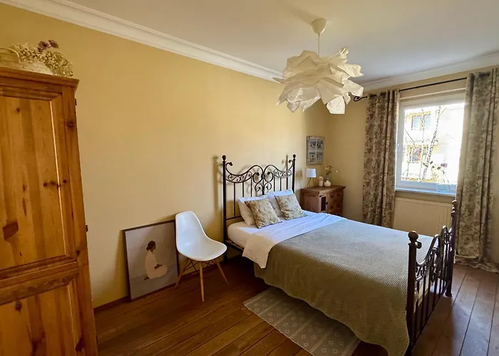 Sopot Home - Przestronny apartament z parkingiem w Sopocie