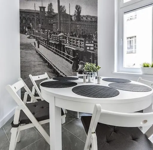 Mieszkanie przy deptaku Sopot by OneApartments