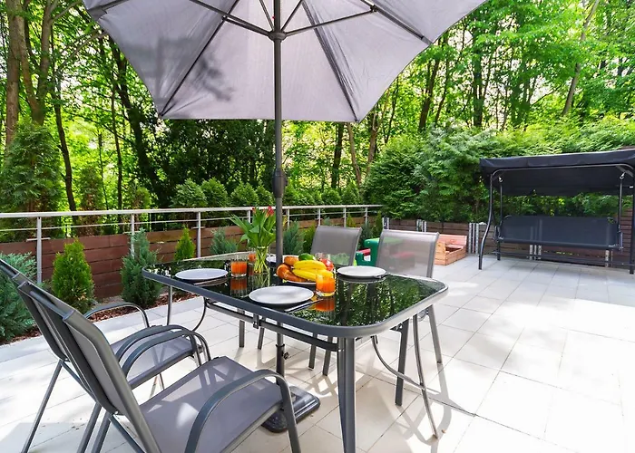 Beachfront Apartment Haga With Free Parking By Noclegi Renters Sopot