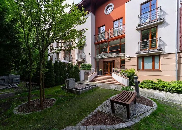 Beachfront Apartment Haga With Free Parking By Noclegi Renters Sopot