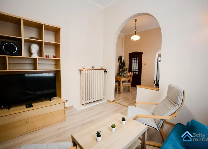 Tradycyjny Apartament 3city w Sopocie Blisko Plaży by Noclegi Renters Sopot
